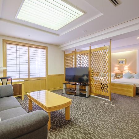 Rihga Hotel Zest Takamatsu Dış mekan fotoğraf