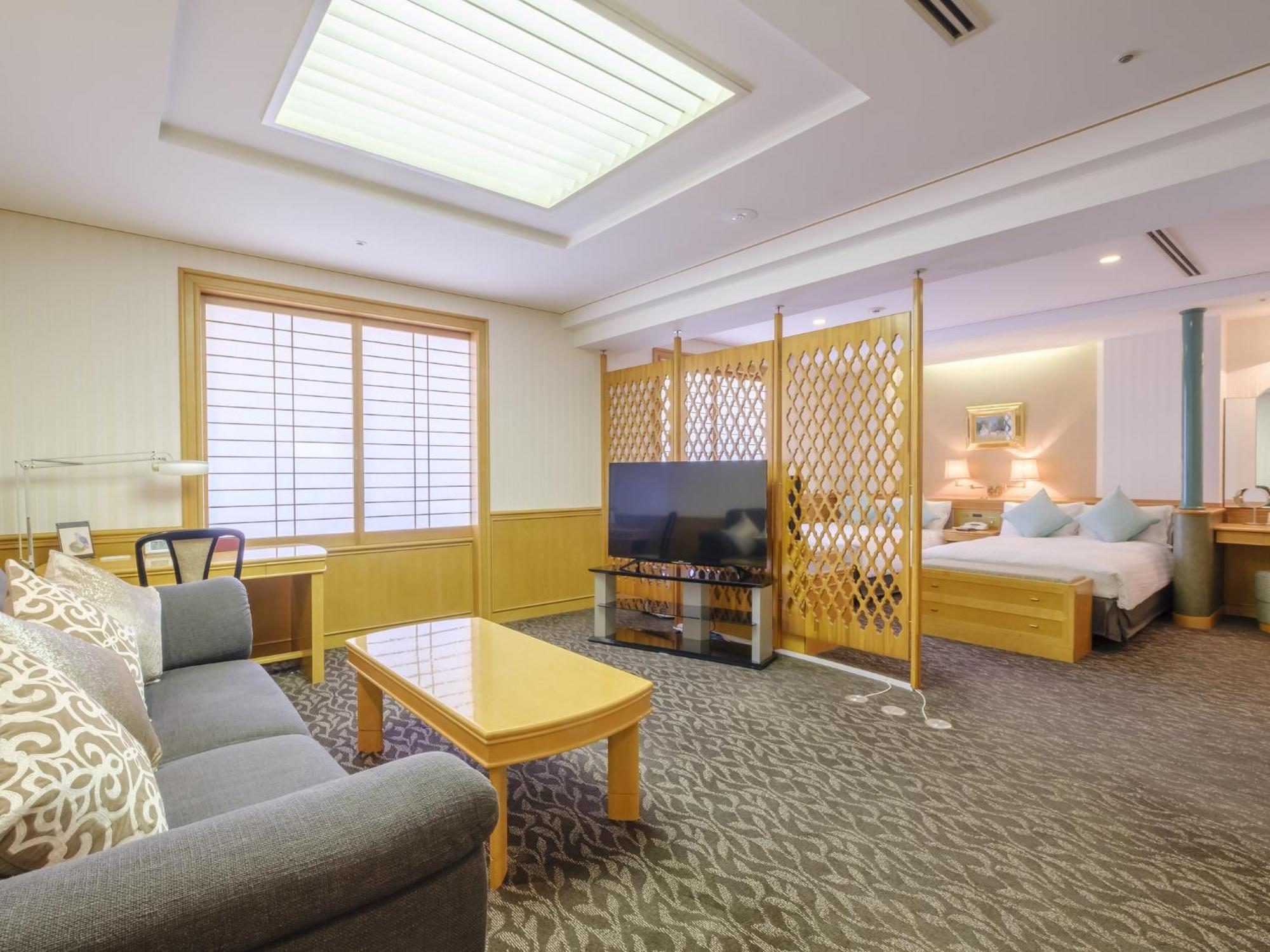 Rihga Hotel Zest Takamatsu Dış mekan fotoğraf