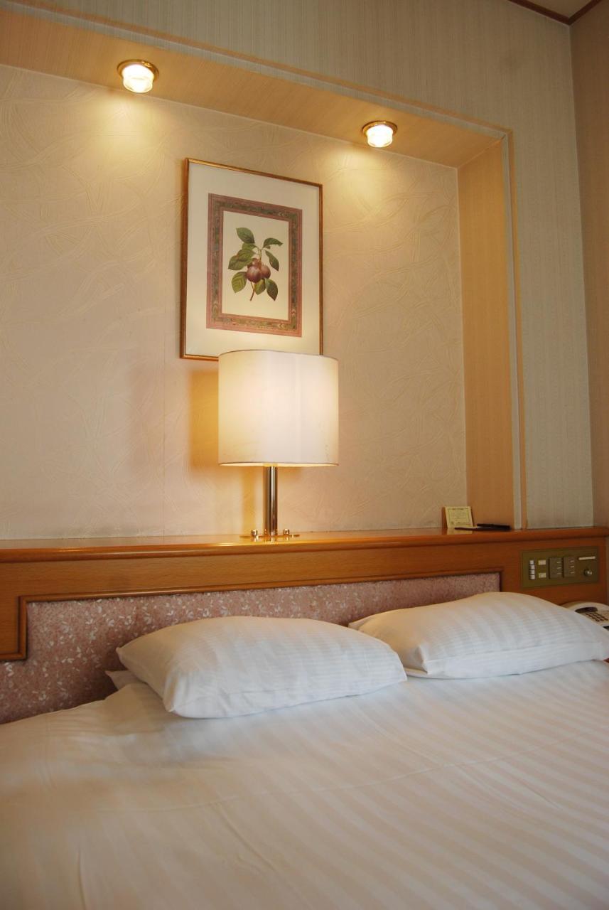 Rihga Hotel Zest Takamatsu Dış mekan fotoğraf